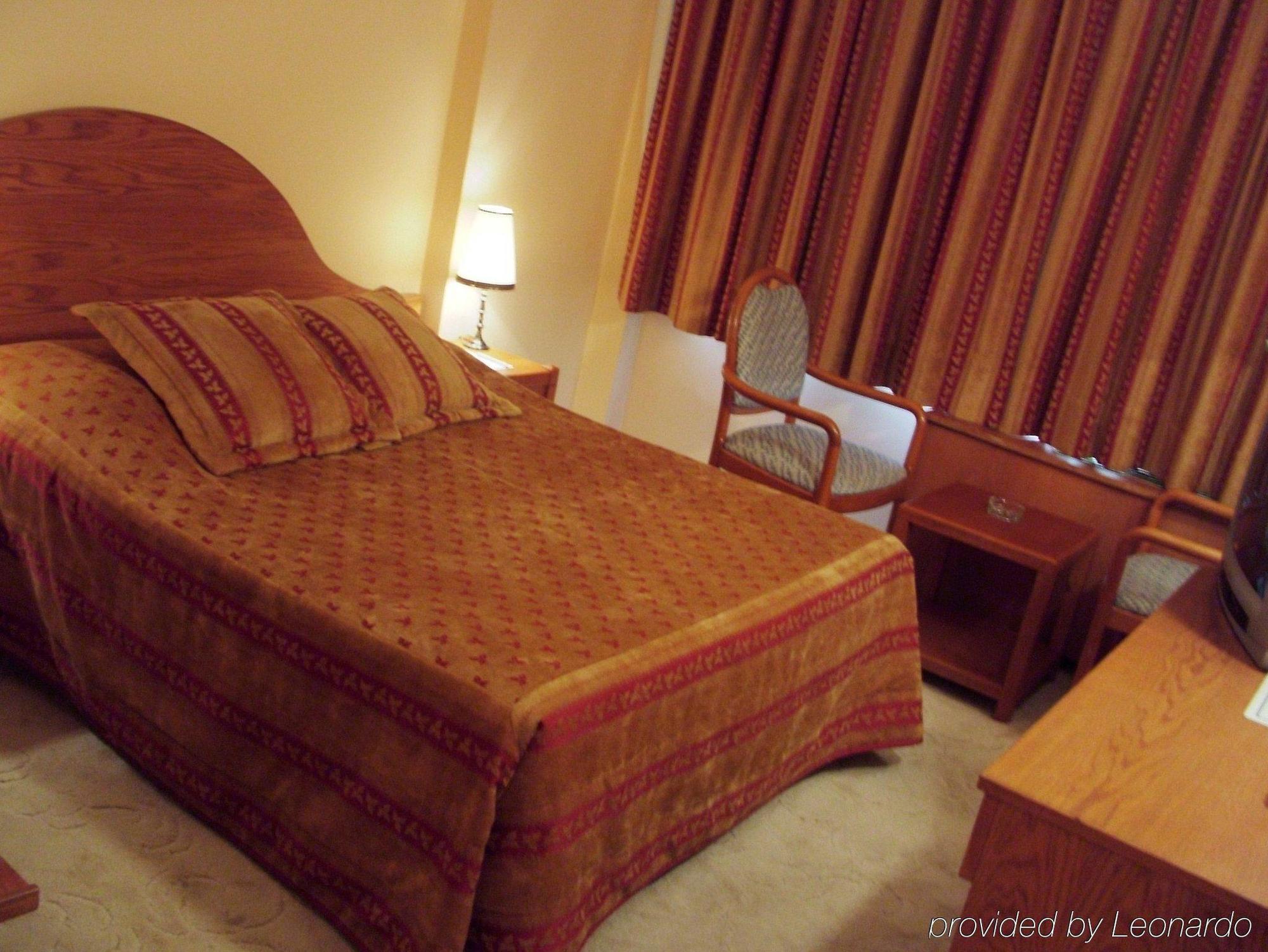 Aden Hotel Isztambul Szoba fotó